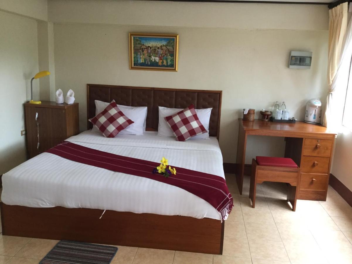 มิตรขุนยวม Hotel บ้านขุนยวม ภายนอก รูปภาพ