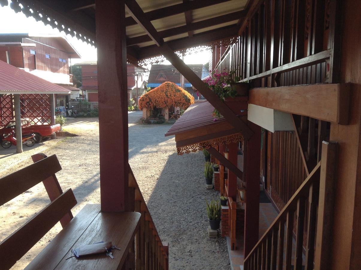 มิตรขุนยวม Hotel บ้านขุนยวม ภายนอก รูปภาพ